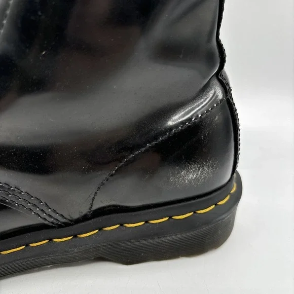 Dr. Martens 1460 Women's US 8 Black Patent Leather 8-Eye Lace-Up Combat Boots - Picture 13 of 16